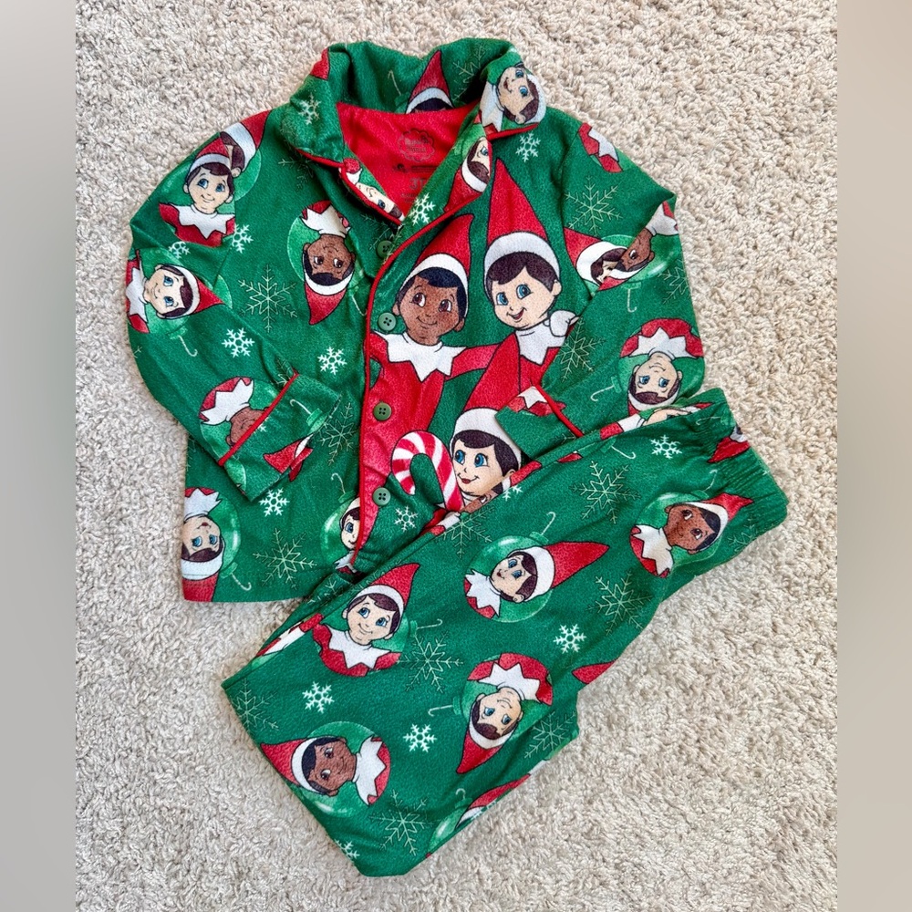 Elf on the Shelf Flannel Pajama Set Size 3T